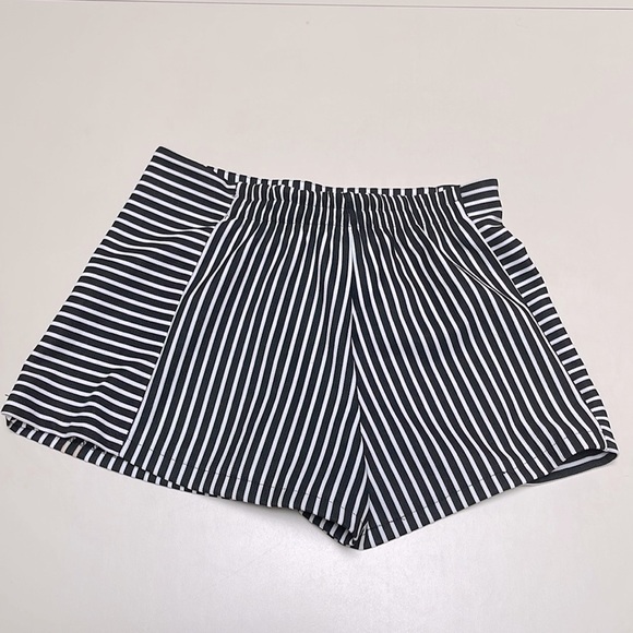 🆕 DONT ASK WHY MADE IN ITALY Striped Panel Skort Size Small - Picture 3 of 7